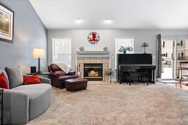 9417 Sandlewood Drive, Whitmore Lake, MI 48189