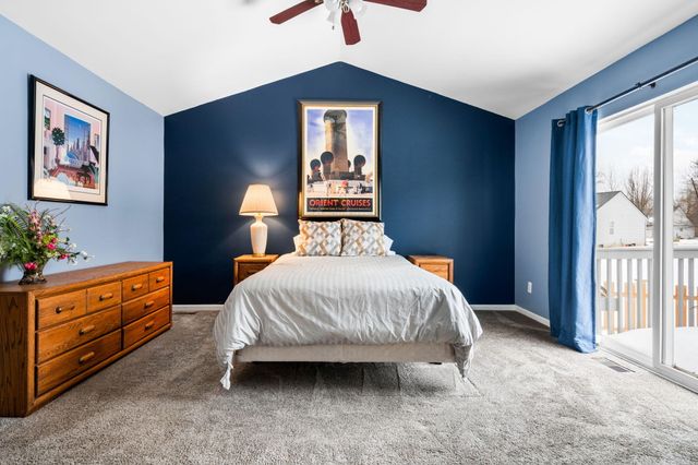 9417 Sandlewood Drive, Whitmore Lake, MI 48189