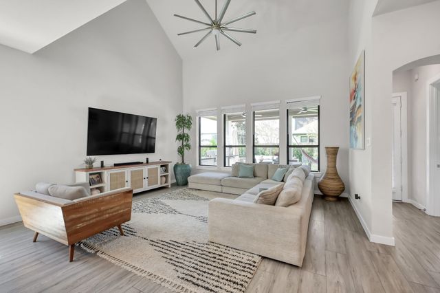 418 Boggy Belt Lane, Conroe, TX 77304