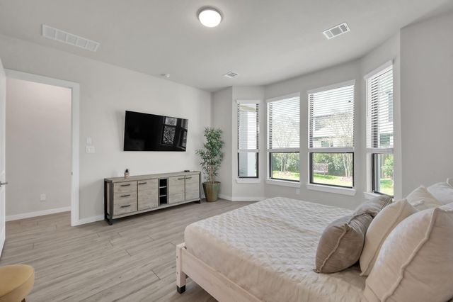 418 Boggy Belt Lane, Conroe, TX 77304