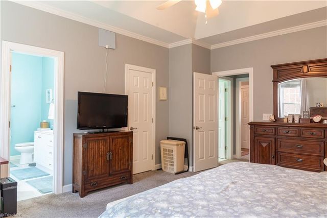4713 Barrington Place Court, Jamestown, NC 27282