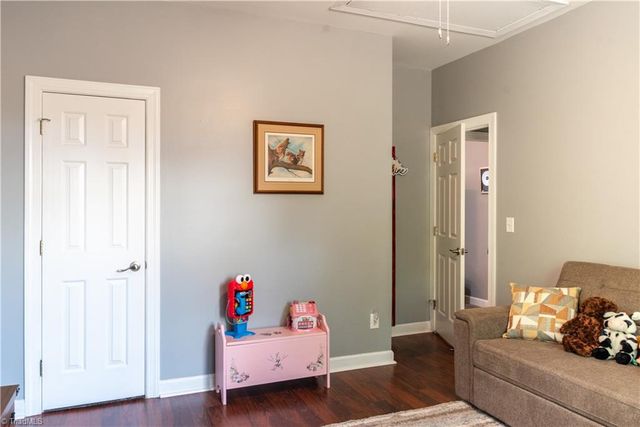 4713 Barrington Place Court, Jamestown, NC 27282