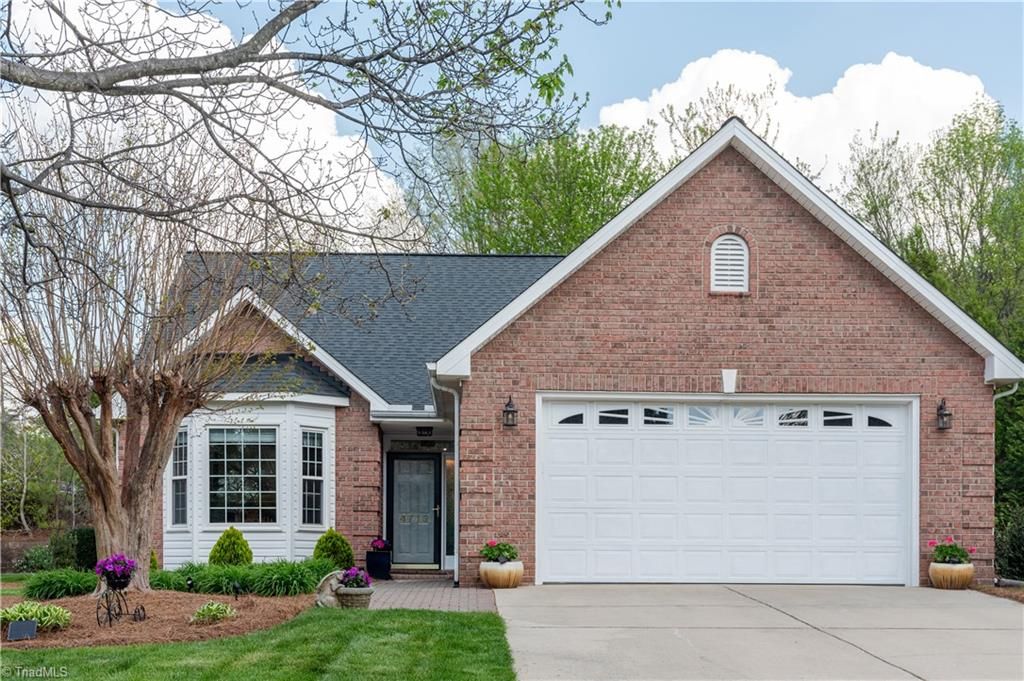 4713 Barrington Place Court, Jamestown, NC 27282