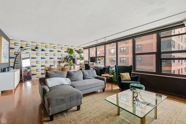 5801 N Sheridan Road 7B, Chicago, IL 60660