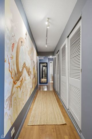 5801 N Sheridan Road 7B, Chicago, IL 60660