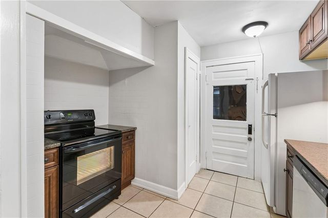 6132 Holmes Street, Kansas City, MO 64110