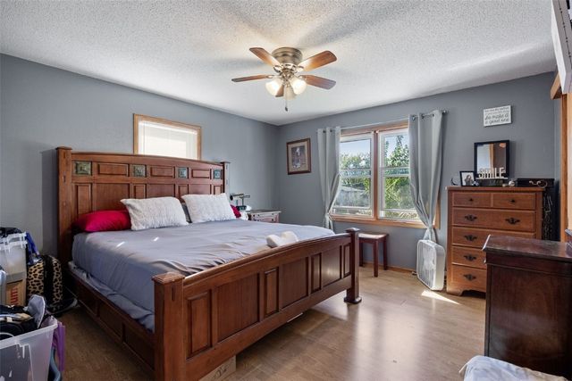 1010 North View Dr., Center Point, IA 52213