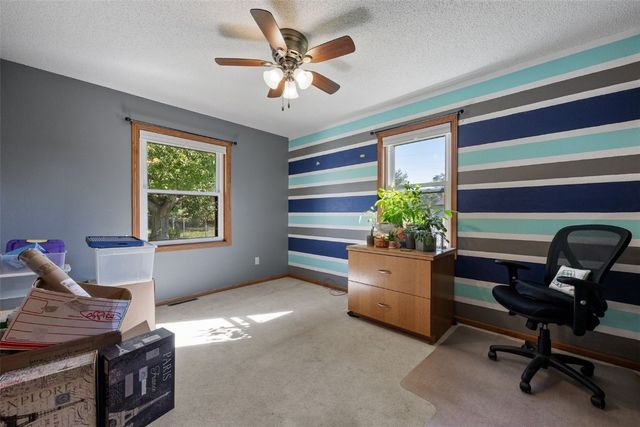 1010 North View Dr., Center Point, IA 52213