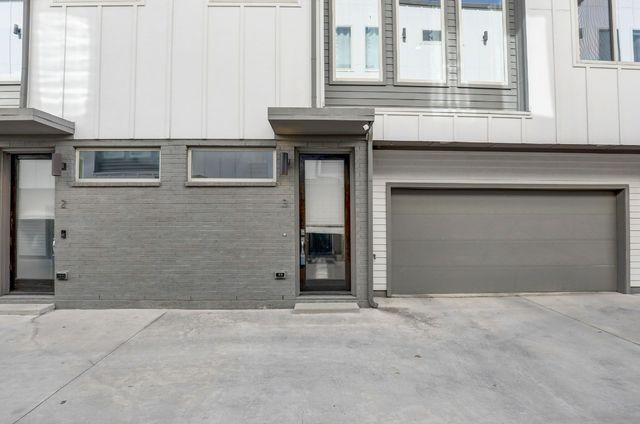 1915 Summit Avenue 3, Dallas, TX 75206