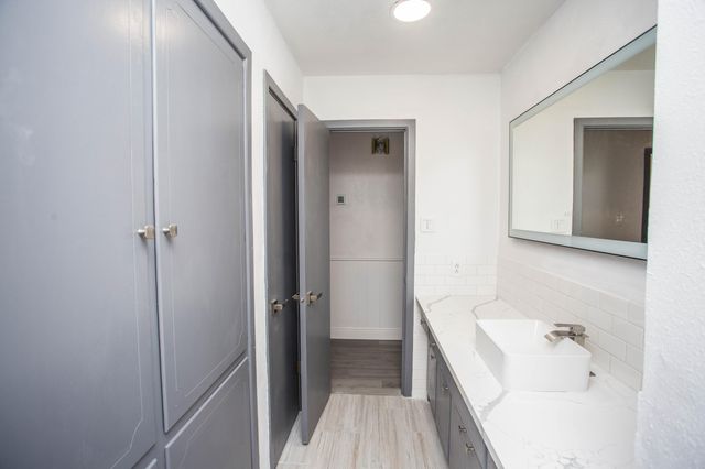 6114 Nashville Avenue, Lubbock, TX 79413