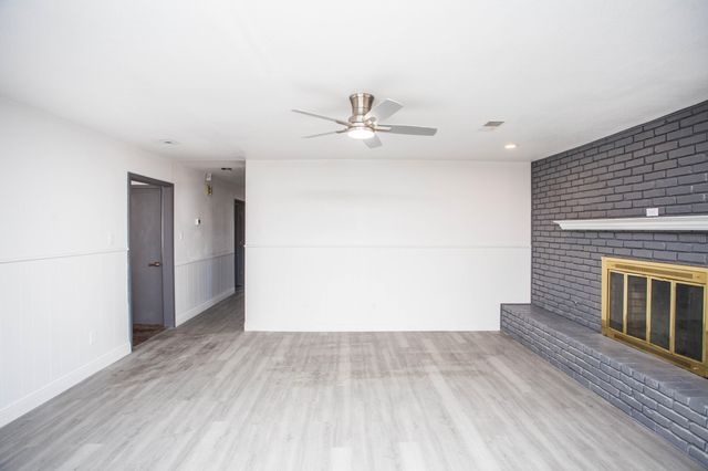 6114 Nashville Avenue, Lubbock, TX 79413