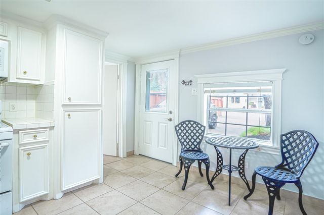 860 E 25th Street, Houston, TX 77009
