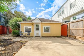 860 E 25th Street, Houston, TX 77009