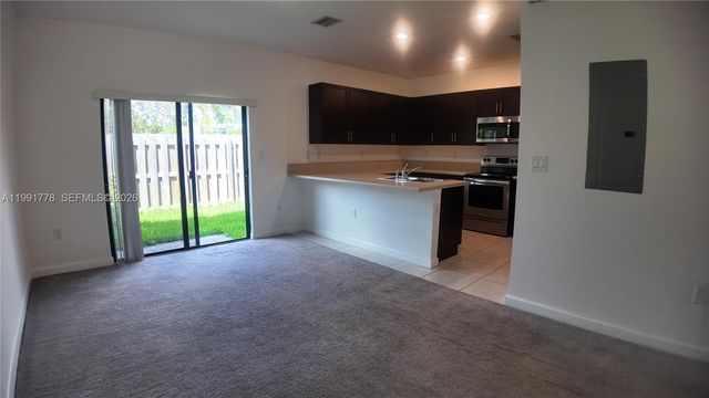 20714 NE 5th Ct, Miami, FL 33179