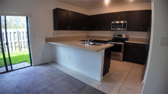 20714 NE 5th Ct, Miami, FL 33179