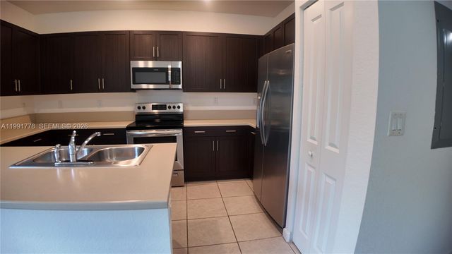 20714 NE 5th Ct, Miami, FL 33179