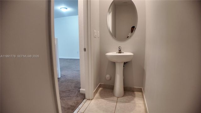 20714 NE 5th Ct, Miami, FL 33179