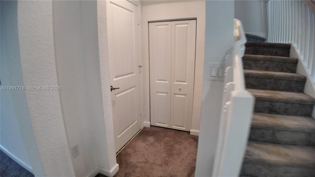 20714 NE 5th Ct, Miami, FL 33179