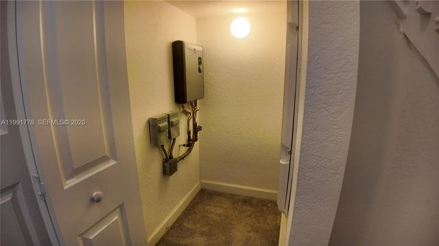 20714 NE 5th Ct, Miami, FL 33179