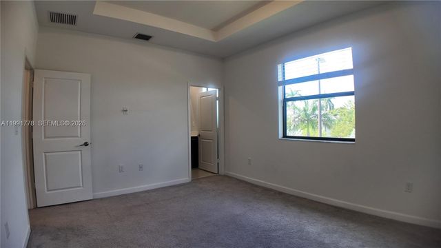 20714 NE 5th Ct, Miami, FL 33179