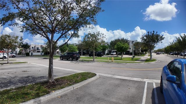 20714 NE 5th Ct, Miami, FL 33179