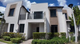 20714 NE 5th Ct, Miami, FL 33179