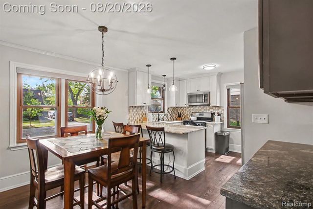 4098 Wakefield, Berkley, MI 48072