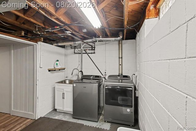4098 Wakefield, Berkley, MI 48072