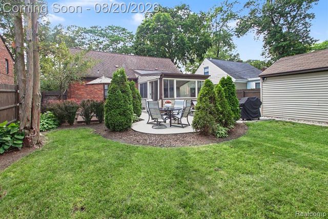 4098 Wakefield, Berkley, MI 48072