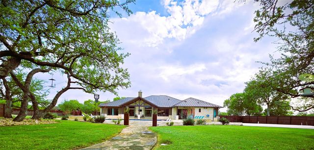 130 Saddle LN, Liberty Hill, TX 78642