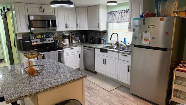 232 Campbell, Seguin, TX 78155