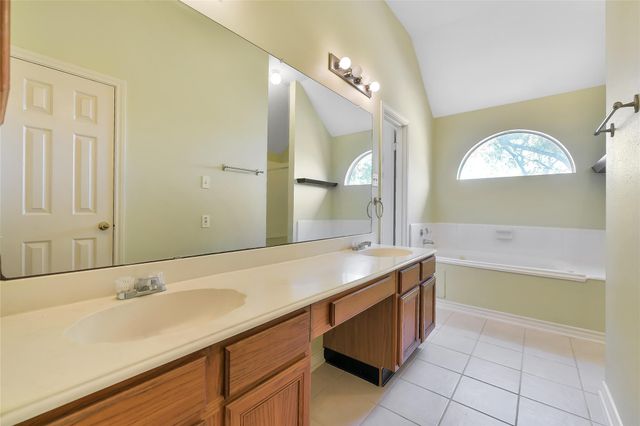 114 Skycrest Drive, Sugar Land, TX 77479