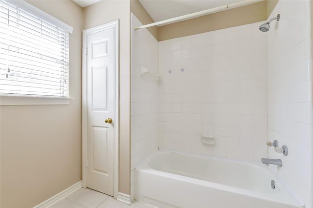 114 Skycrest Drive, Sugar Land, TX 77479