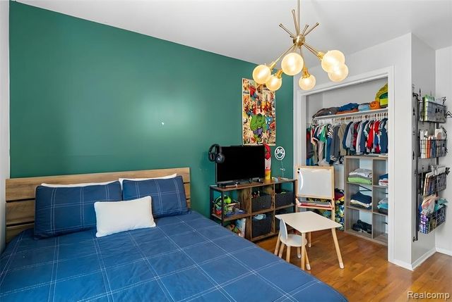 1397 Roat Court, Burton, MI 48509