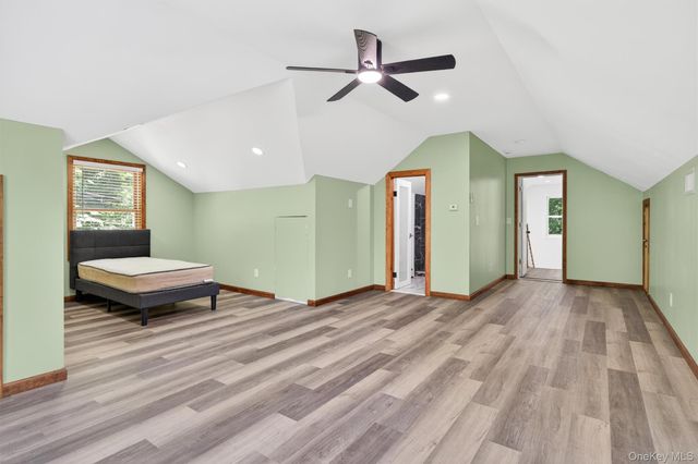 14 Elm Street, Bloomingburg, NY 12721