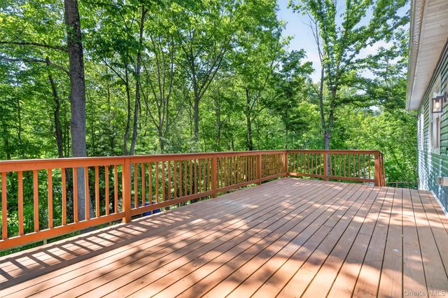 14 Elm Street, Bloomingburg, NY 12721