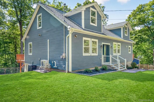 14 Elm Street, Bloomingburg, NY 12721