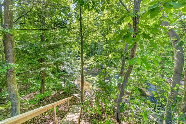 14 Elm Street, Bloomingburg, NY 12721