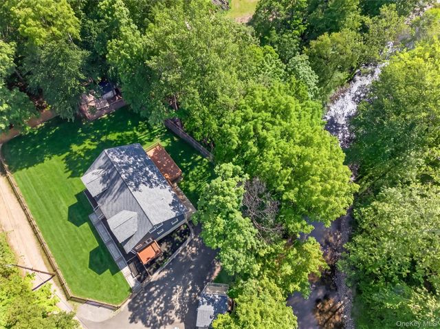 14 Elm Street, Bloomingburg, NY 12721