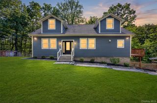 14 Elm Street, Bloomingburg, NY 12721