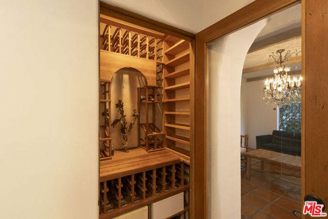 1407 N Beverly Drive, Beverly Hills, CA 90210