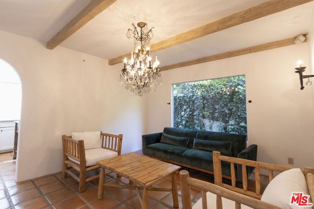 1407 N Beverly Drive, Beverly Hills, CA 90210