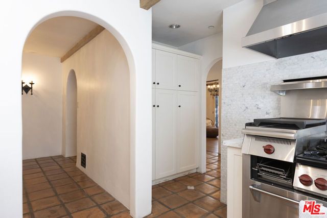 1407 N Beverly Drive, Beverly Hills, CA 90210