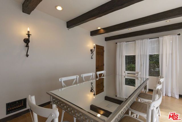 1407 N Beverly Drive, Beverly Hills, CA 90210