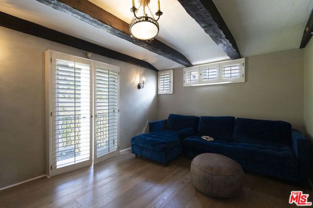 1407 N Beverly Drive, Beverly Hills, CA 90210