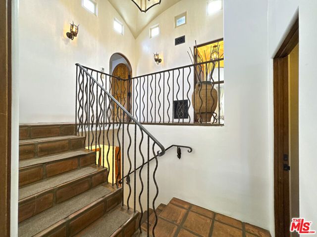 1407 N Beverly Drive, Beverly Hills, CA 90210