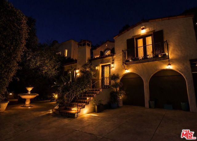 1407 N Beverly Drive, Beverly Hills, CA 90210