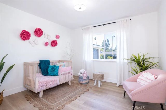 11722 Hayvenhurst, Granada Hills, CA 91344