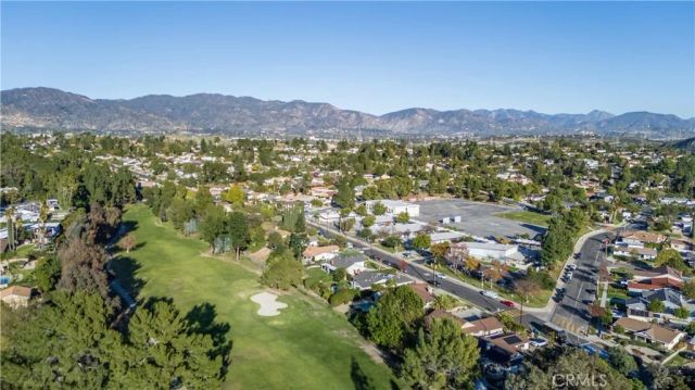 11722 Hayvenhurst, Granada Hills, CA 91344