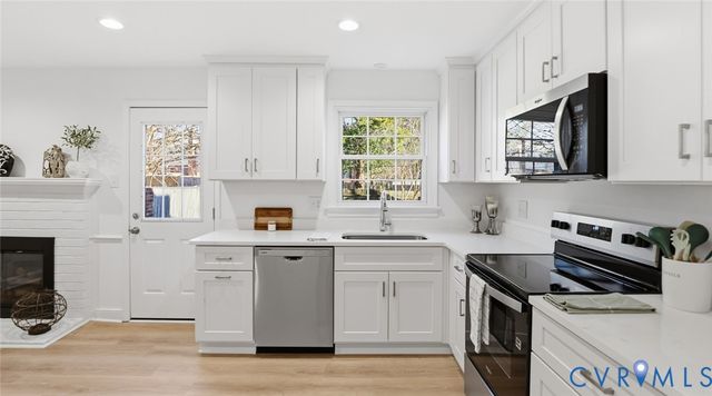 2197 Kingsbrook Dr, Henrico, VA 23238